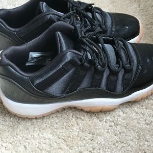 Jordan 11 retro low bleached coral